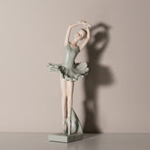Ballet Girl